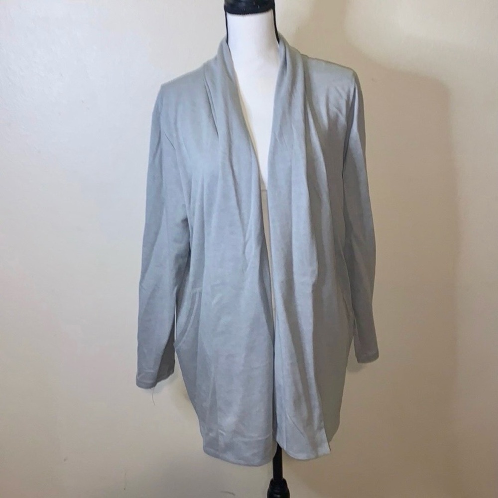 Xersion comfy Athletic gray open cardigan sweater pockets